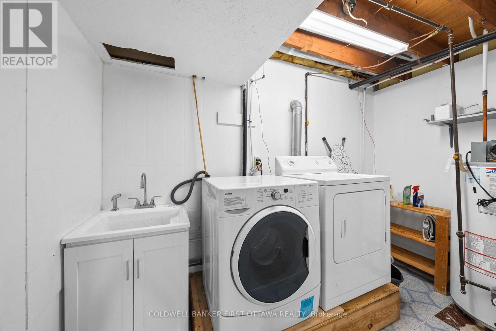 4 Alderbrook Drive, Ottawa, Ontario  K2H 5W5 - Photo 30 - X12943486