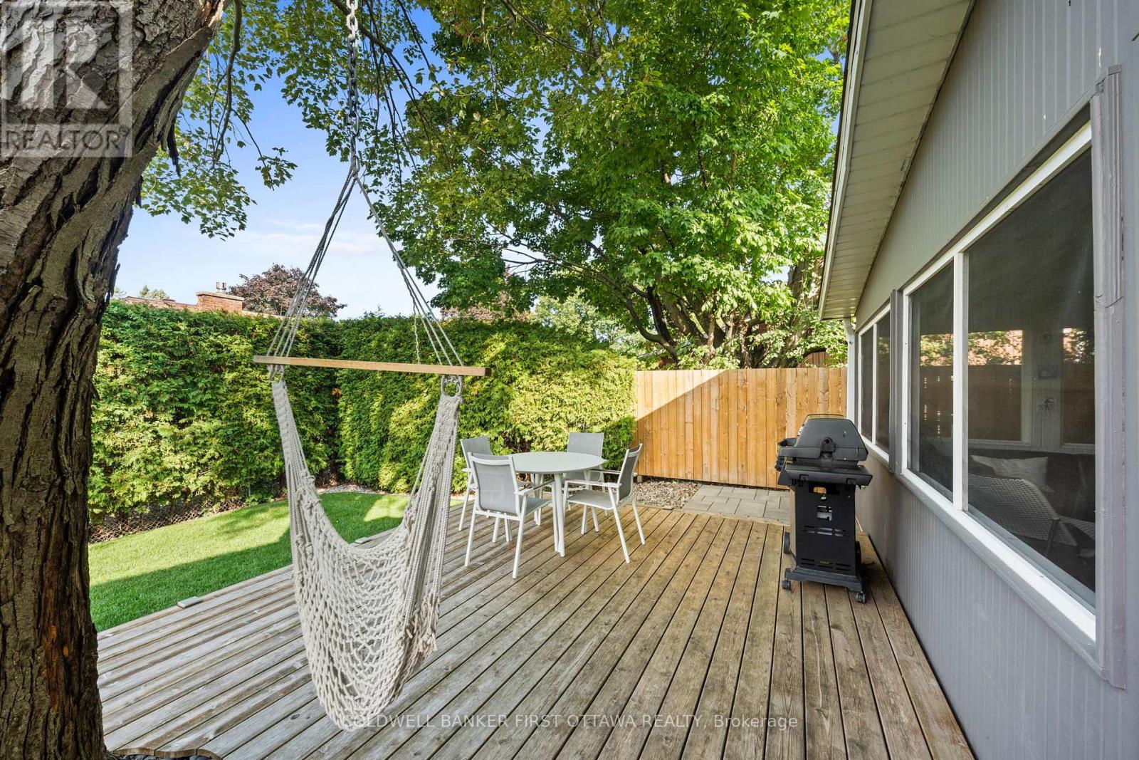 4 Alderbrook Drive, Ottawa, Ontario  K2H 5W5 - Photo 34 - X12943486