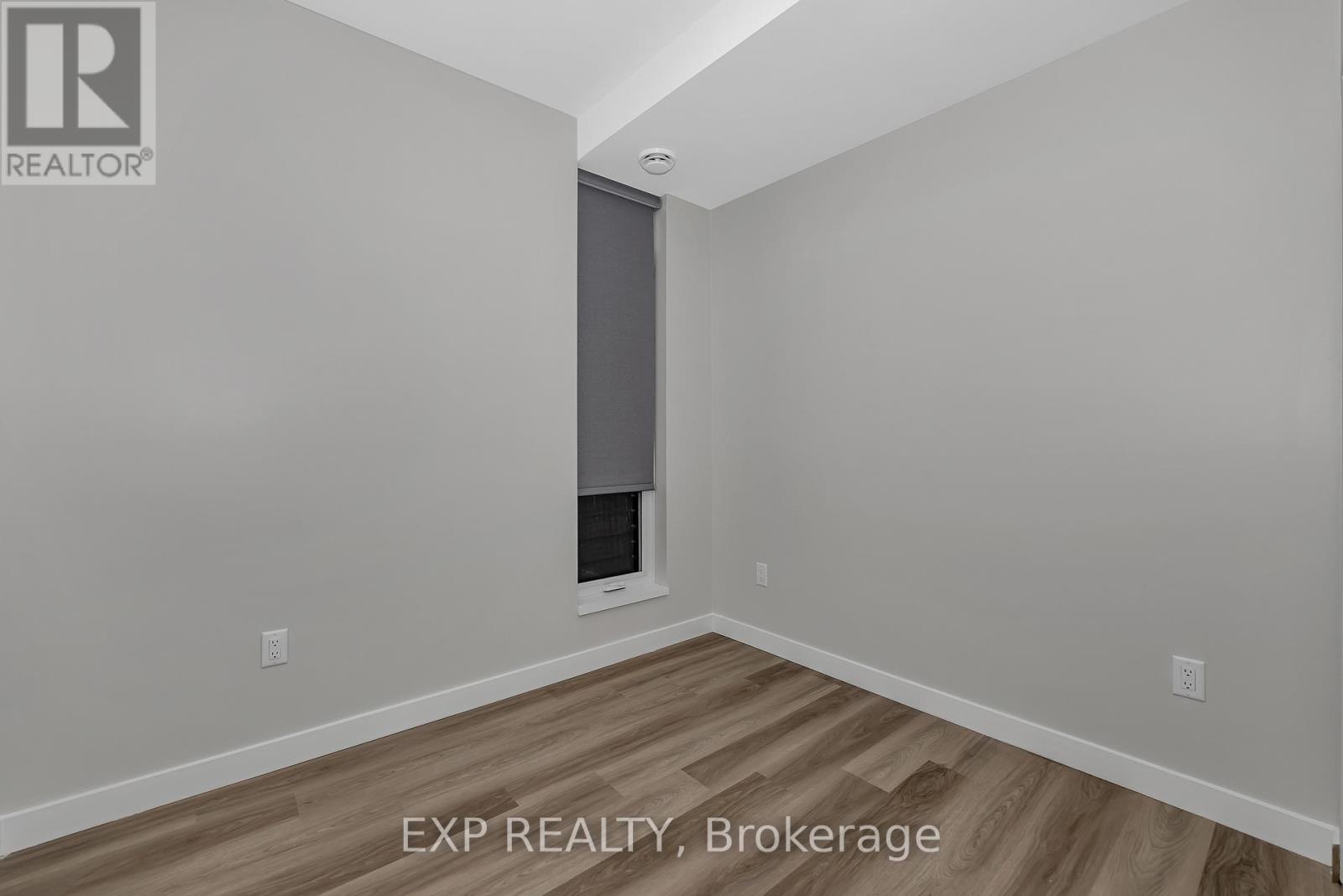 102 - 211 Armstrong Street, Ottawa, Ontario  K1Y 2W3 - Photo 17 - X12943522