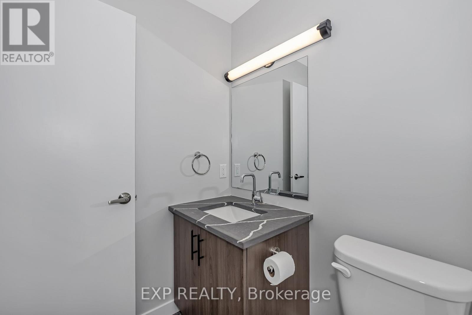 102 - 211 Armstrong Street, Ottawa, Ontario  K1Y 2W3 - Photo 18 - X12943522