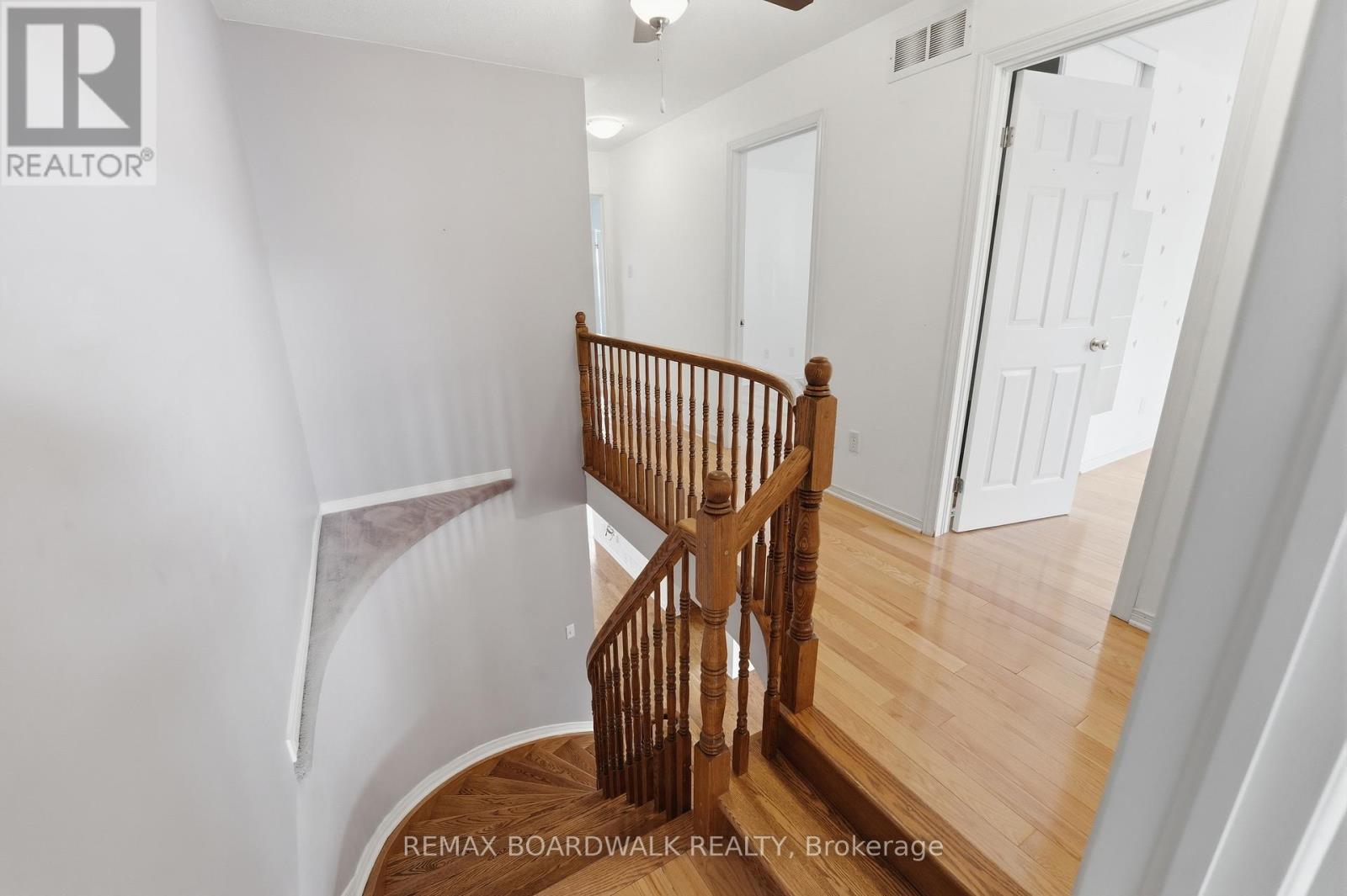 102 Deerfox Drive, Ottawa, Ontario  K2J 4W9 - Photo 18 - X12943638