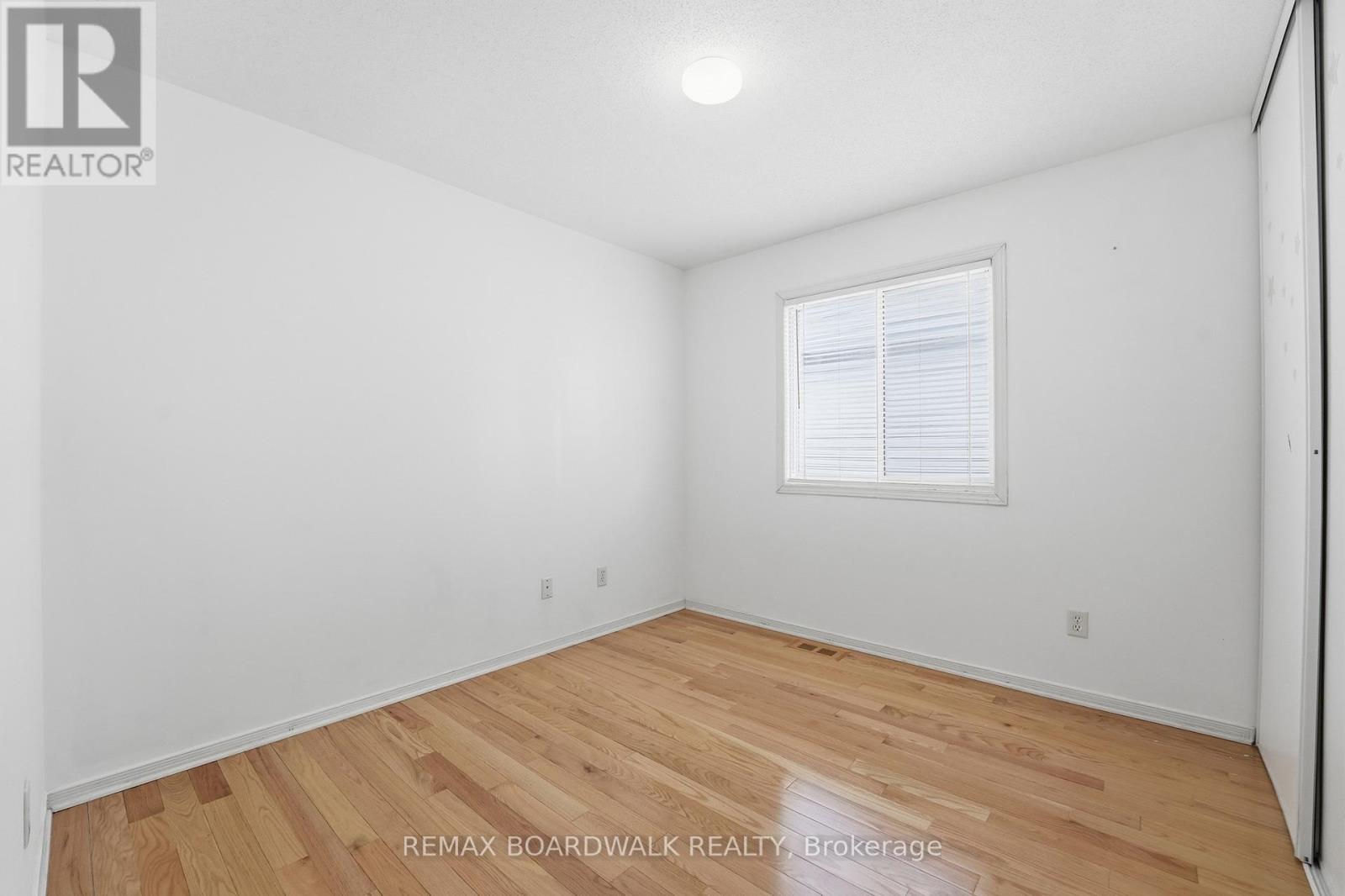 102 Deerfox Drive, Ottawa, Ontario  K2J 4W9 - Photo 23 - X12943638