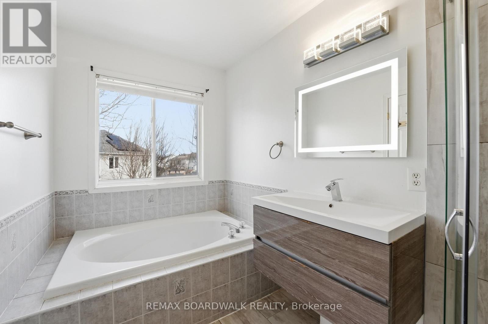 102 Deerfox Drive, Ottawa, Ontario  K2J 4W9 - Photo 28 - X12943638