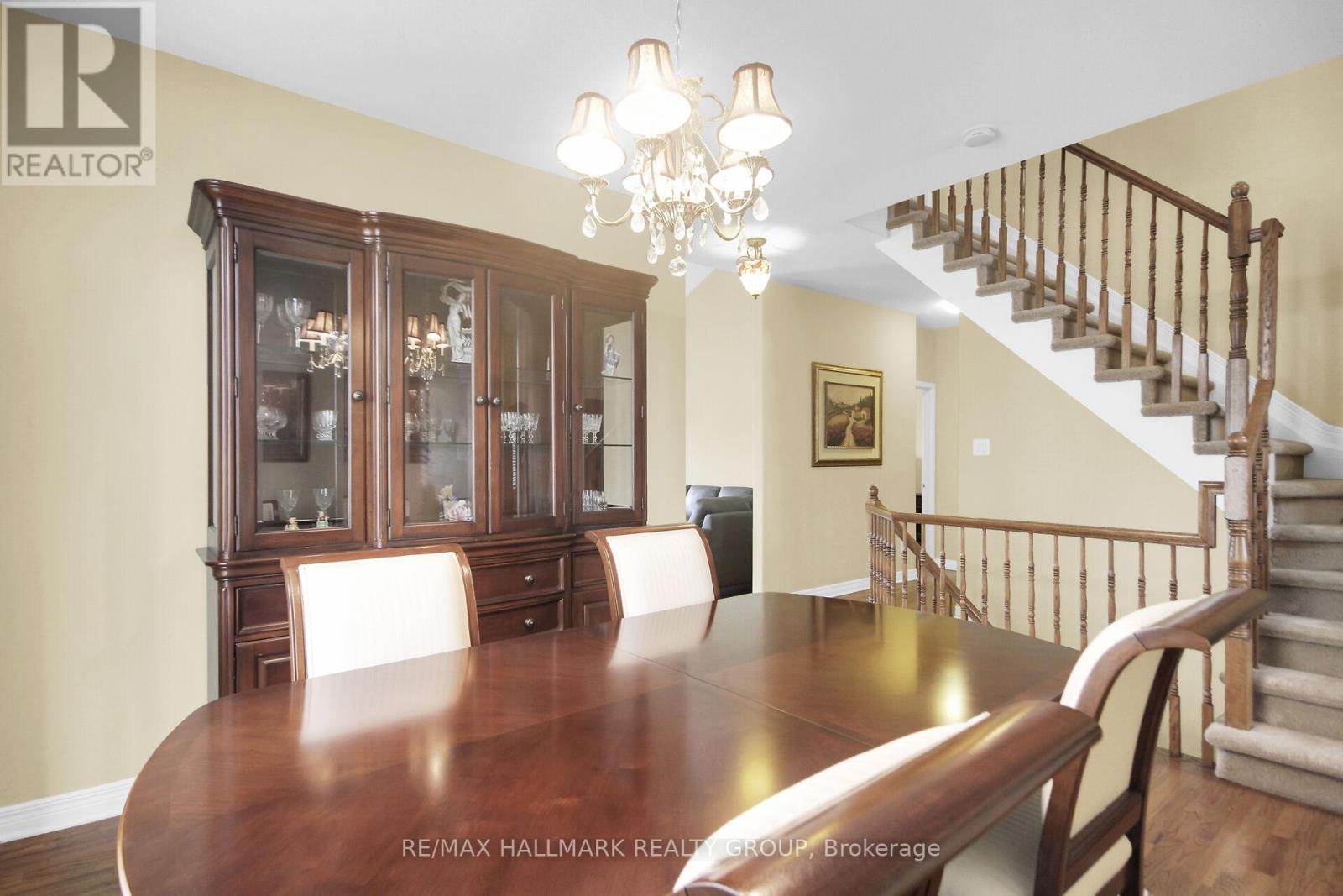 166 Lamplighters Drive, Ottawa, Ontario  K2J 0H6 - Photo 11 - X12943676