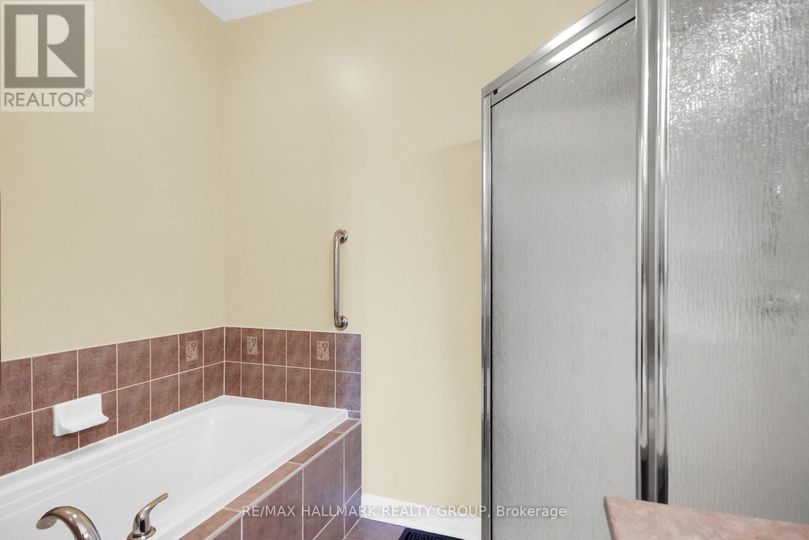 166 Lamplighters Drive, Ottawa, Ontario  K2J 0H6 - Photo 30 - X12943676