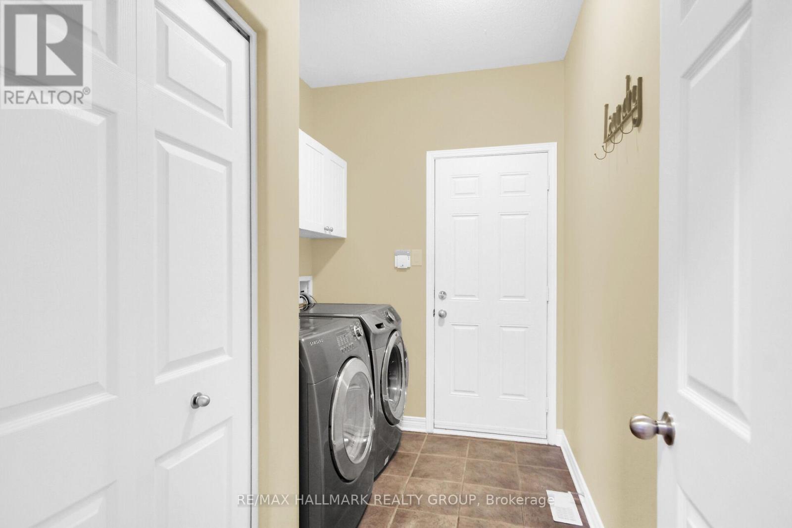 166 Lamplighters Drive, Ottawa, Ontario  K2J 0H6 - Photo 31 - X12943676