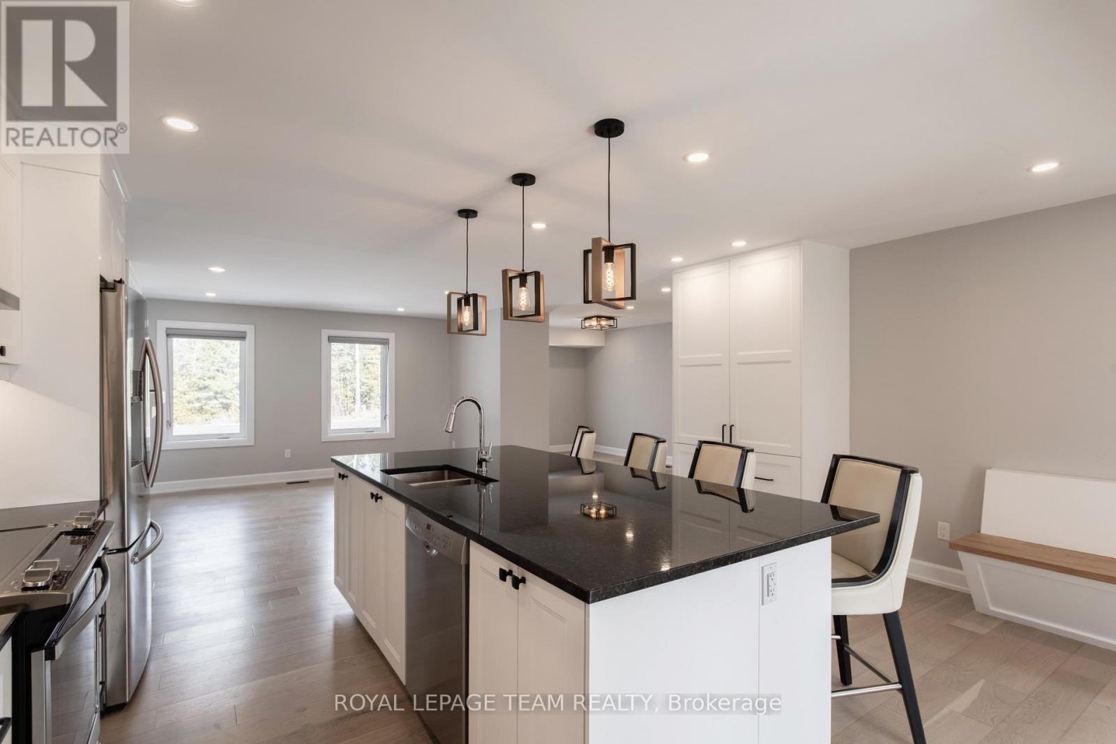 2071 8th Line, Beckwith, Ontario  K7C 3P2 - Photo 10 - X12943696