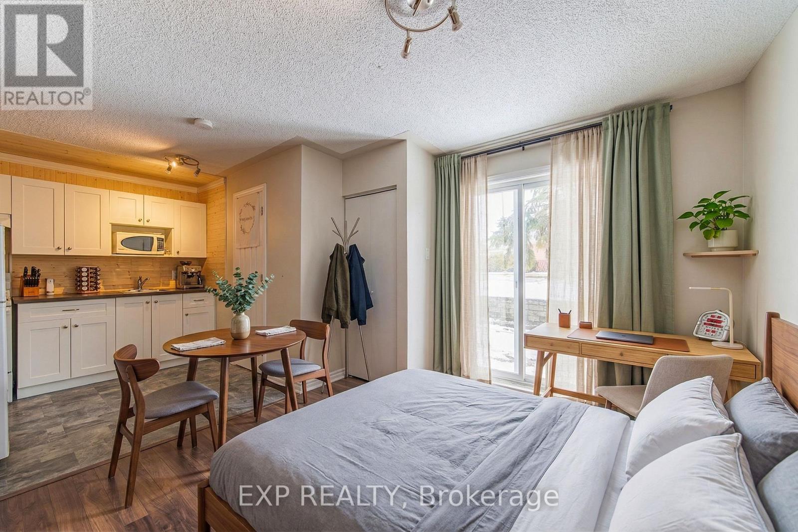 10 Castlegreen Private, Ottawa, Ontario  K1T 3N2 - Photo 17 - X12943724