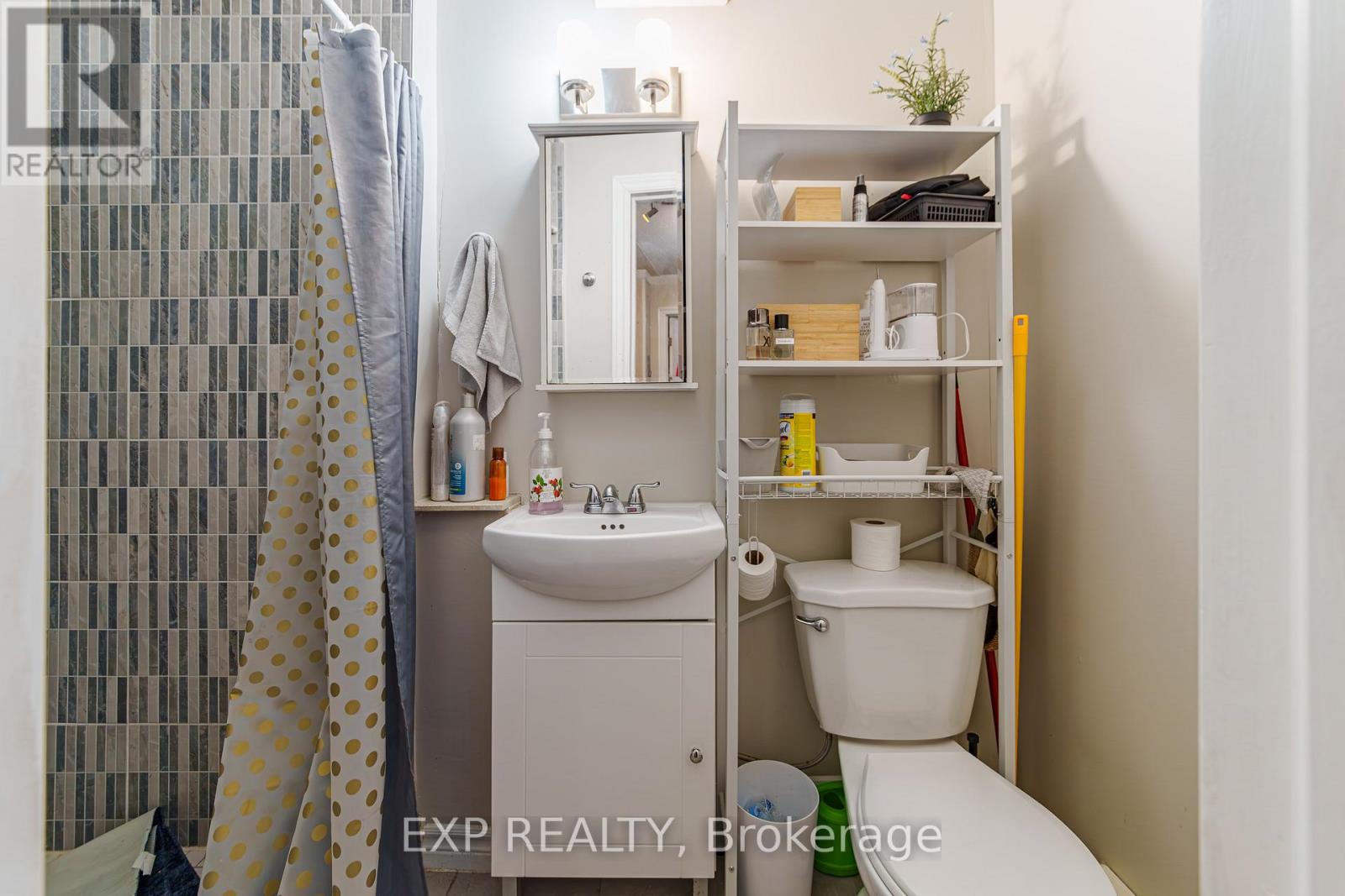 10 Castlegreen Private, Ottawa, Ontario  K1T 3N2 - Photo 18 - X12943724