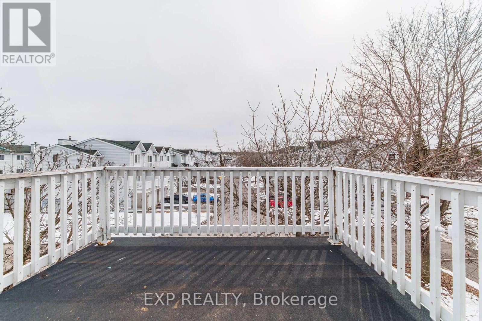 10 Castlegreen Private, Ottawa, Ontario  K1T 3N2 - Photo 22 - X12943724