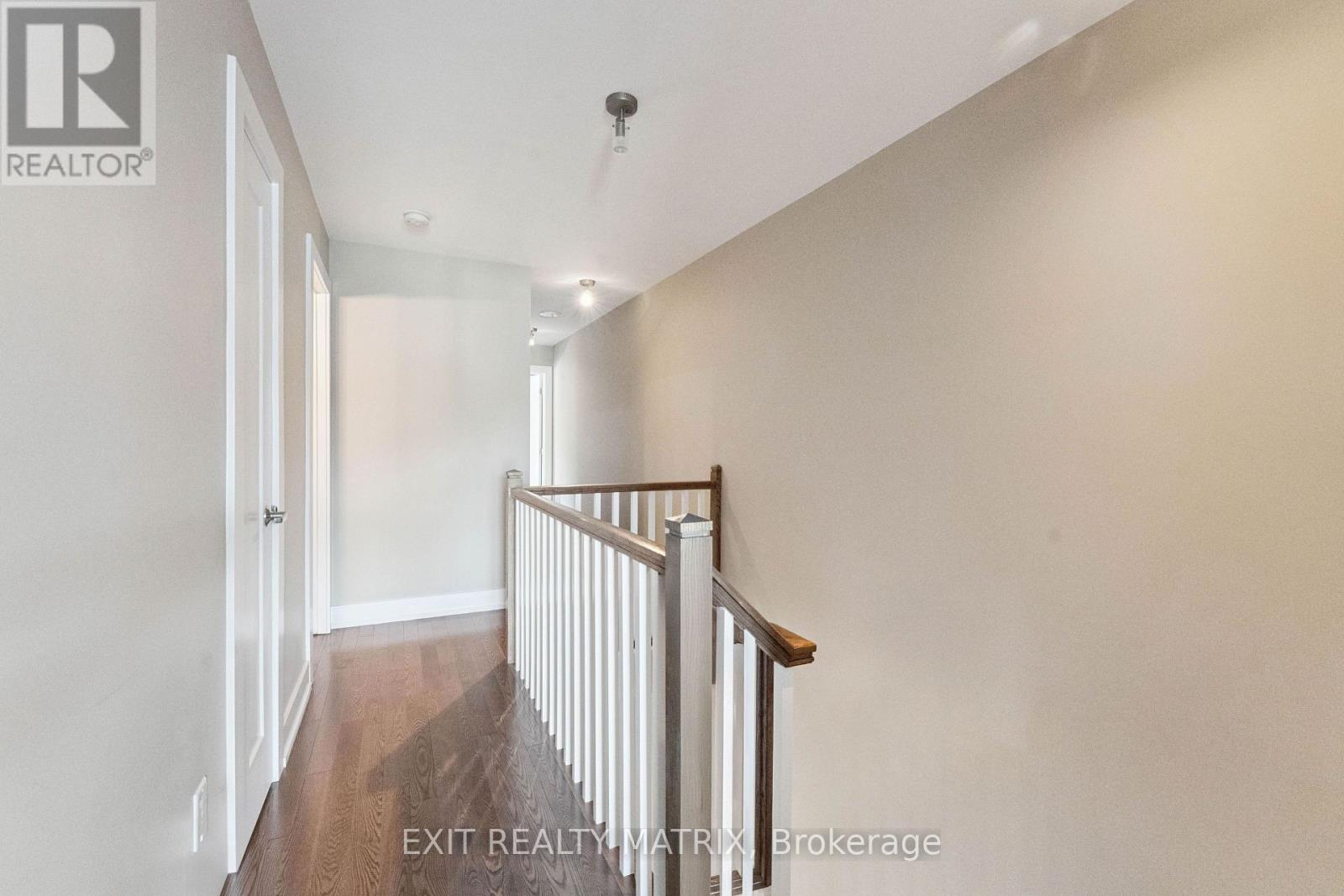 97 Queen Mary Street, Ottawa, Ontario  K1K 1X6 - Photo 15 - X12943738