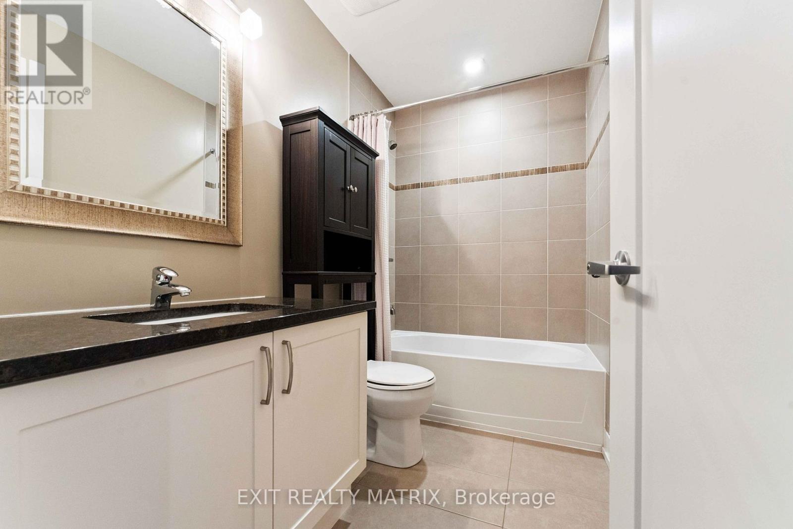 97 Queen Mary Street, Ottawa, Ontario  K1K 1X6 - Photo 16 - X12943738