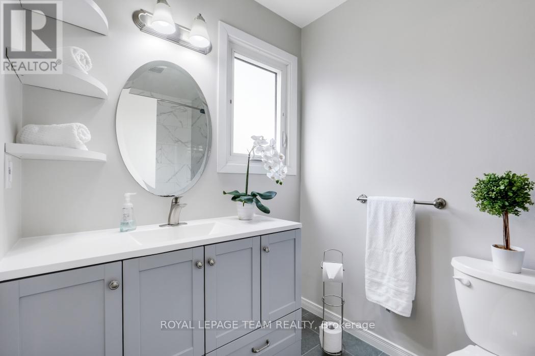 221 Petrie Lane, Ottawa, Ontario  K2K 1Z5 - Photo 26 - X12943808