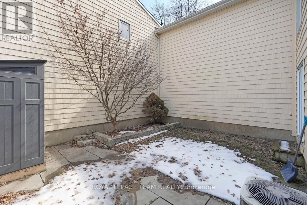 221 Petrie Lane, Ottawa, Ontario  K2K 1Z5 - Photo 35 - X12943808