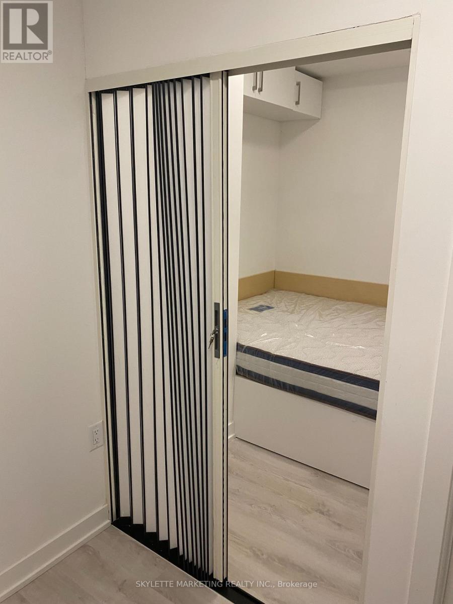 2505 - 357 King Street W, Toronto, Ontario  M5V 1K1 - Photo 11 - C12943312