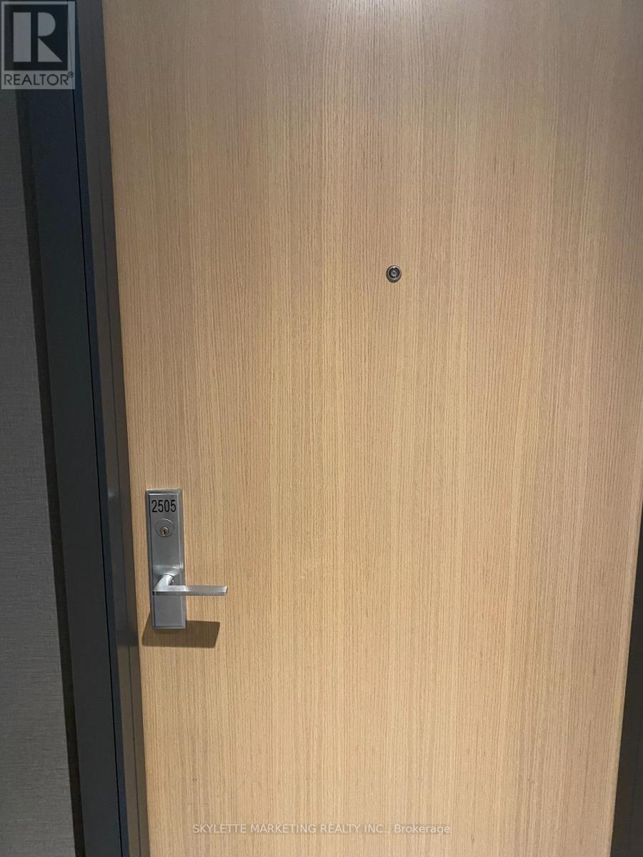 2505 - 357 King Street W, Toronto, Ontario  M5V 1K1 - Photo 4 - C12943312
