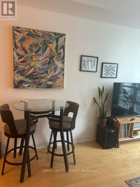 3613 - 761 Bay Street, Toronto, Ontario  M5G 2R2 - Photo 5 - C12943334