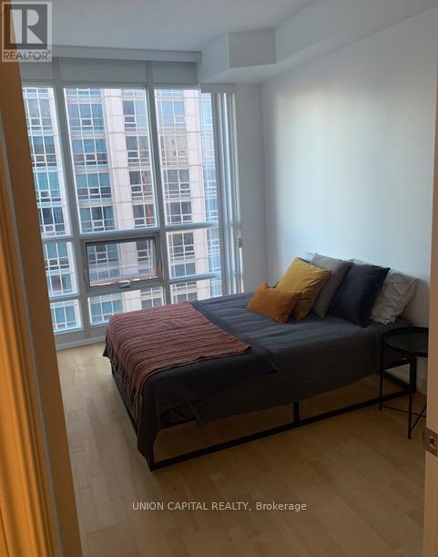 3613 - 761 Bay Street, Toronto, Ontario  M5G 2R2 - Photo 7 - C12943334