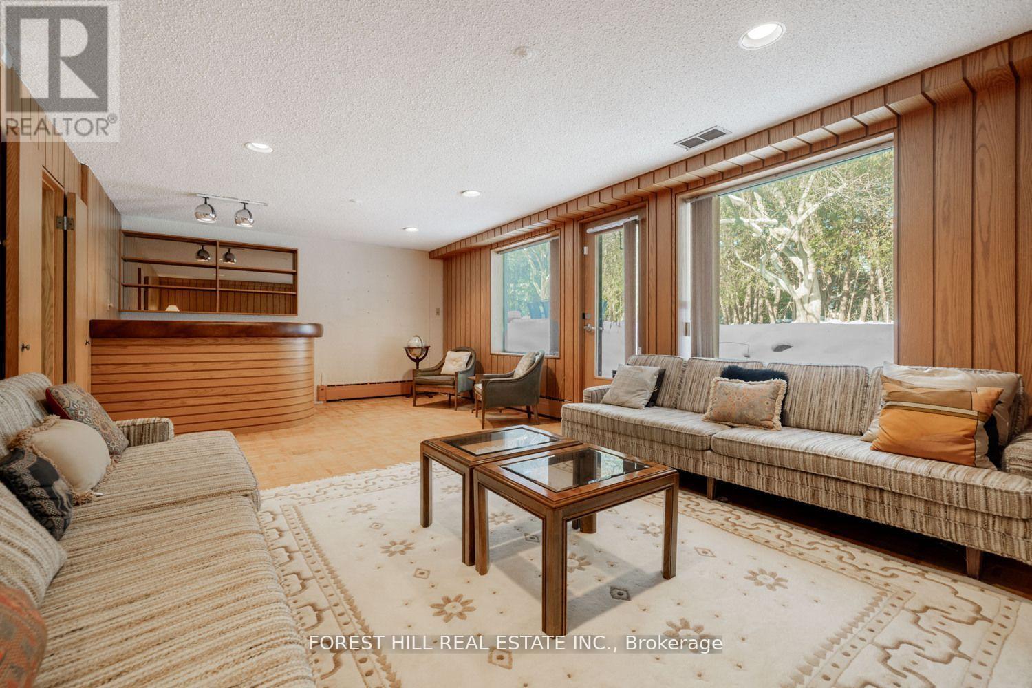 5 Bachelor Place, Toronto, Ontario  M2L 1W9 - Photo 18 - C12943498