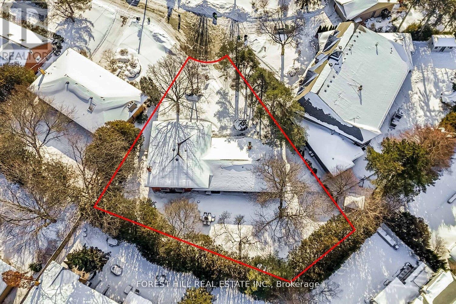 5 Bachelor Place, Toronto, Ontario  M2L 1W9 - Photo 27 - C12943498