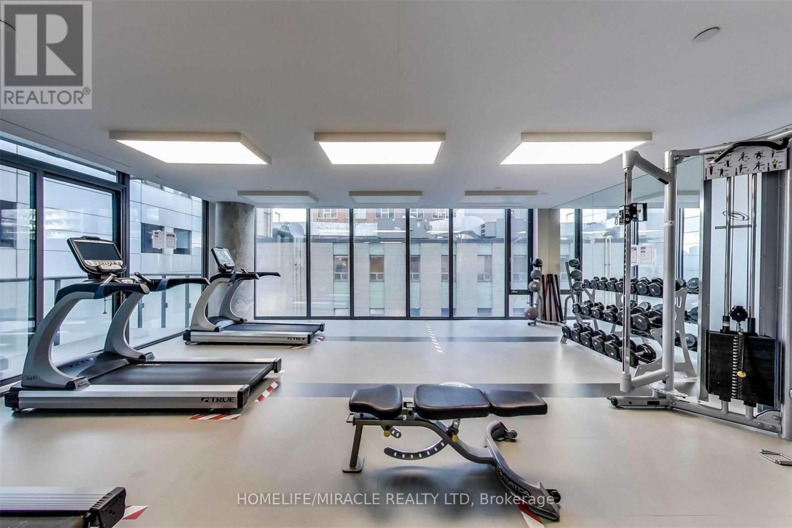 1212 - 101 Peter Street, Toronto, Ontario  M5V 0G6 - Photo 2 - C12943534