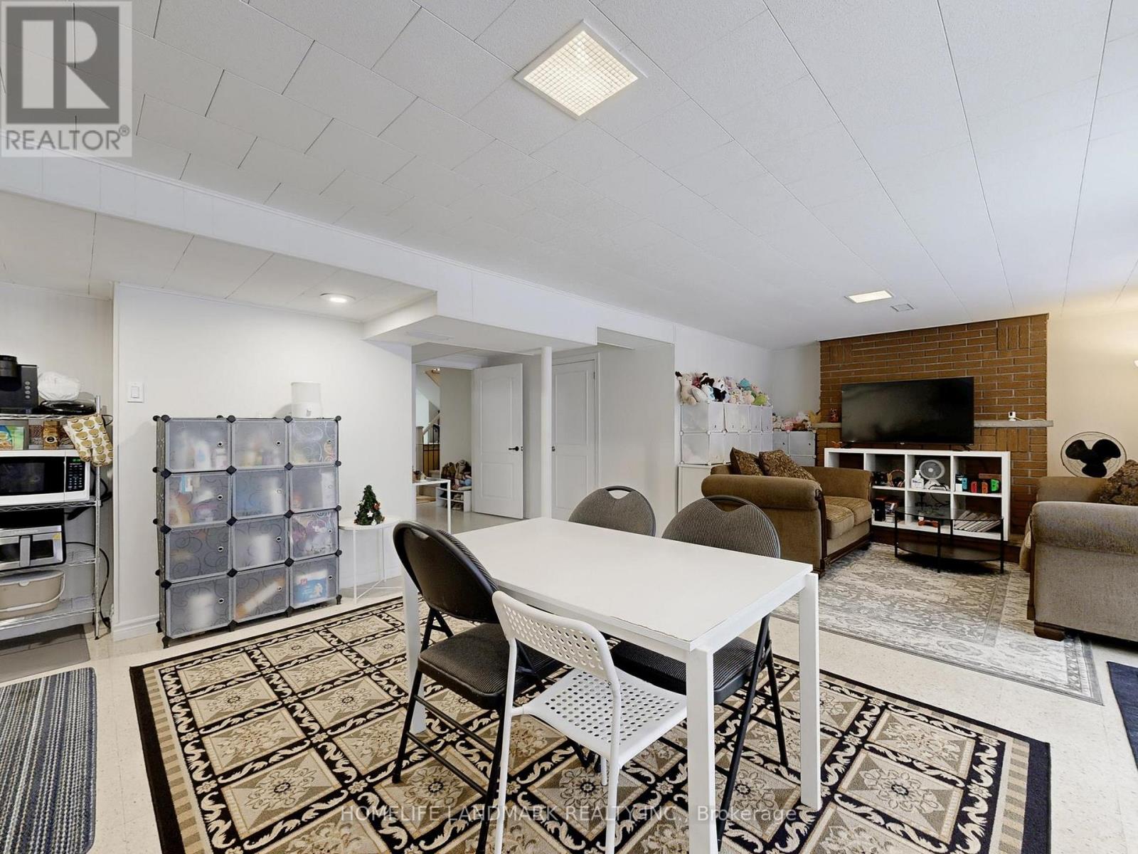 50 Bruce Farm Drive, Toronto, Ontario  M2H 1G5 - Photo 26 - C12943608