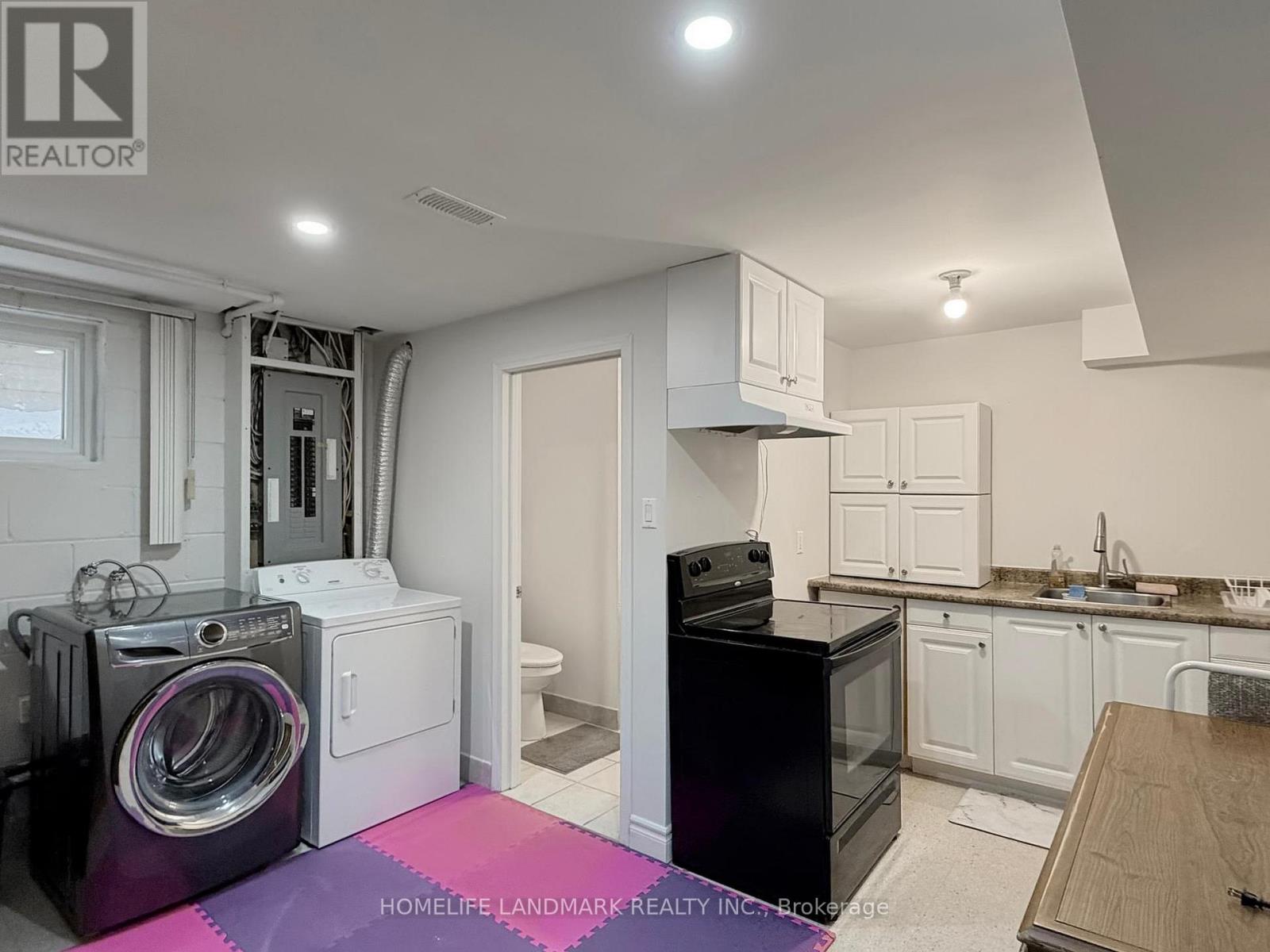 50 Bruce Farm Drive, Toronto, Ontario  M2H 1G5 - Photo 34 - C12943608