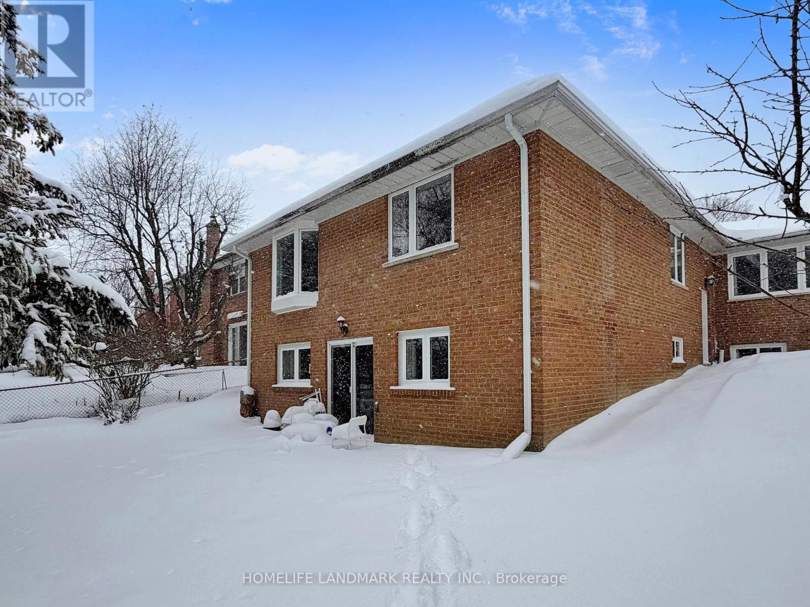 50 Bruce Farm Drive, Toronto, Ontario  M2H 1G5 - Photo 38 - C12943608