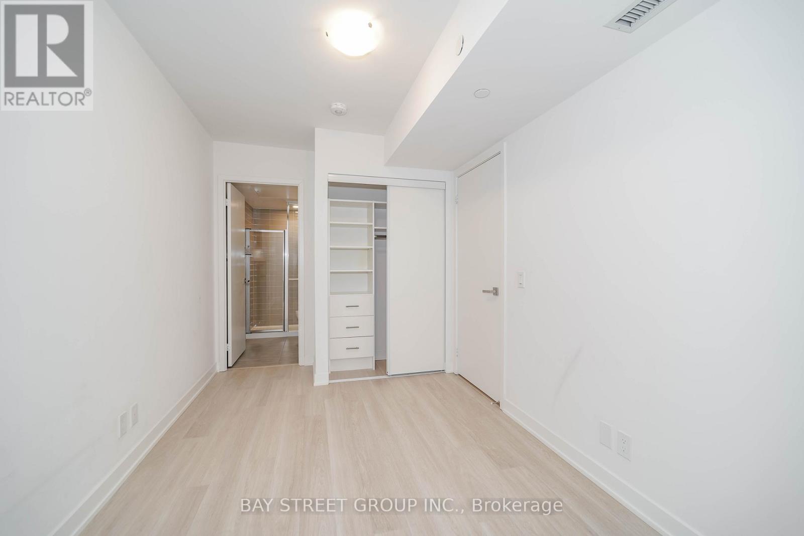 231 - 30 Tretti Way, Toronto, Ontario  M3H 0E3 - Photo 37 - C12943616