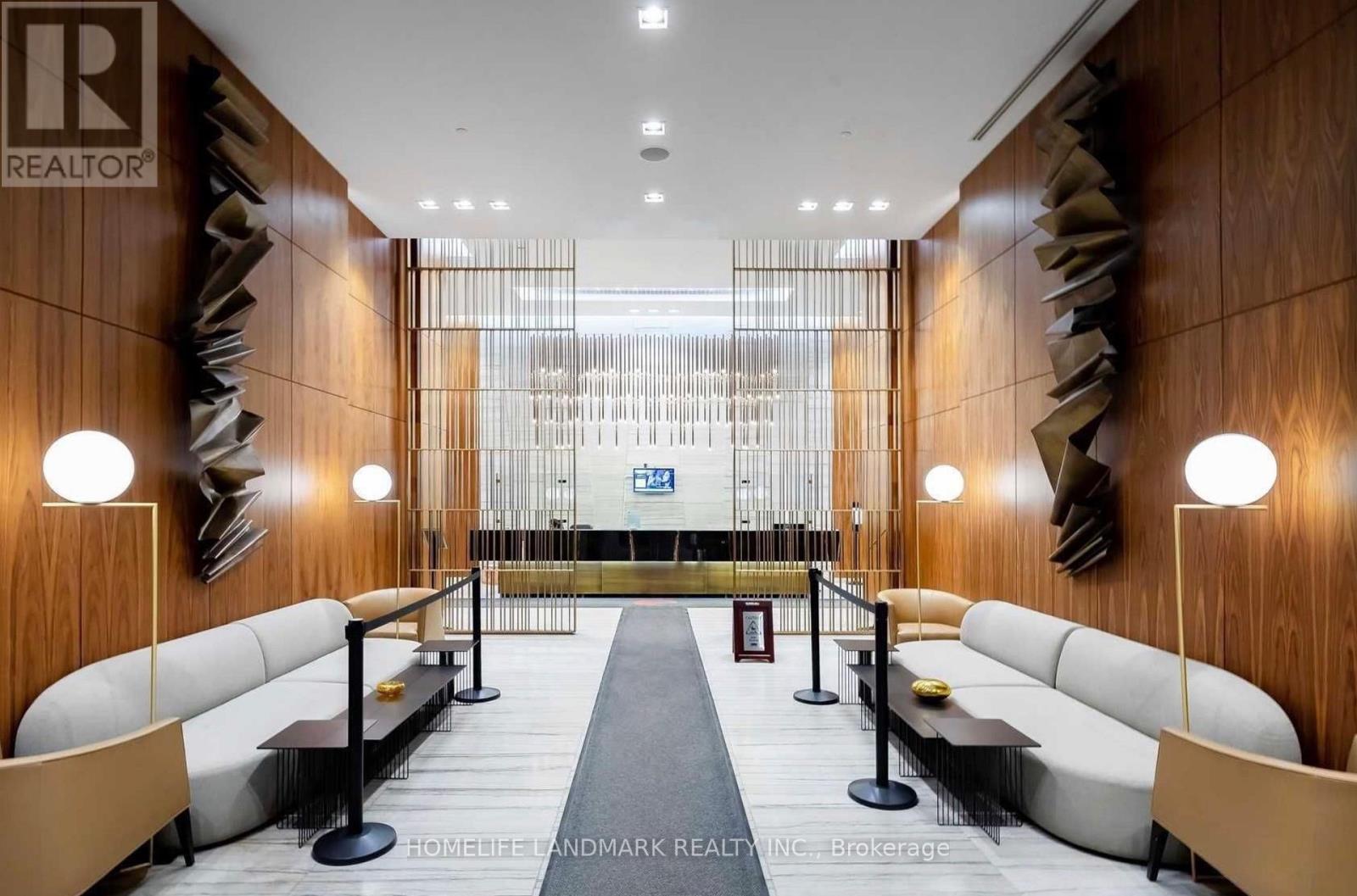 1912 - 8 Eglinton Avenue E, Toronto, Ontario  M4P 0C1 - Photo 2 - C12943666