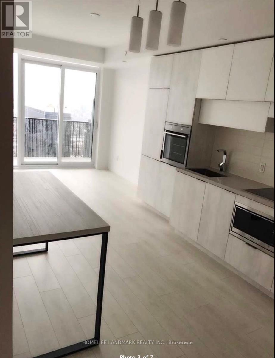 1912 - 8 Eglinton Avenue E, Toronto, Ontario  M4P 0C1 - Photo 4 - C12943666