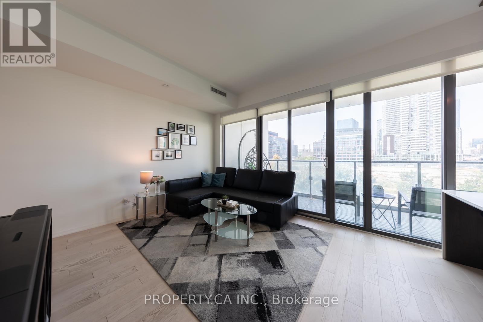 324 - 12 Bonnycastle Street, Toronto, Ontario  M5A 0C8 - Photo 3 - C12943712