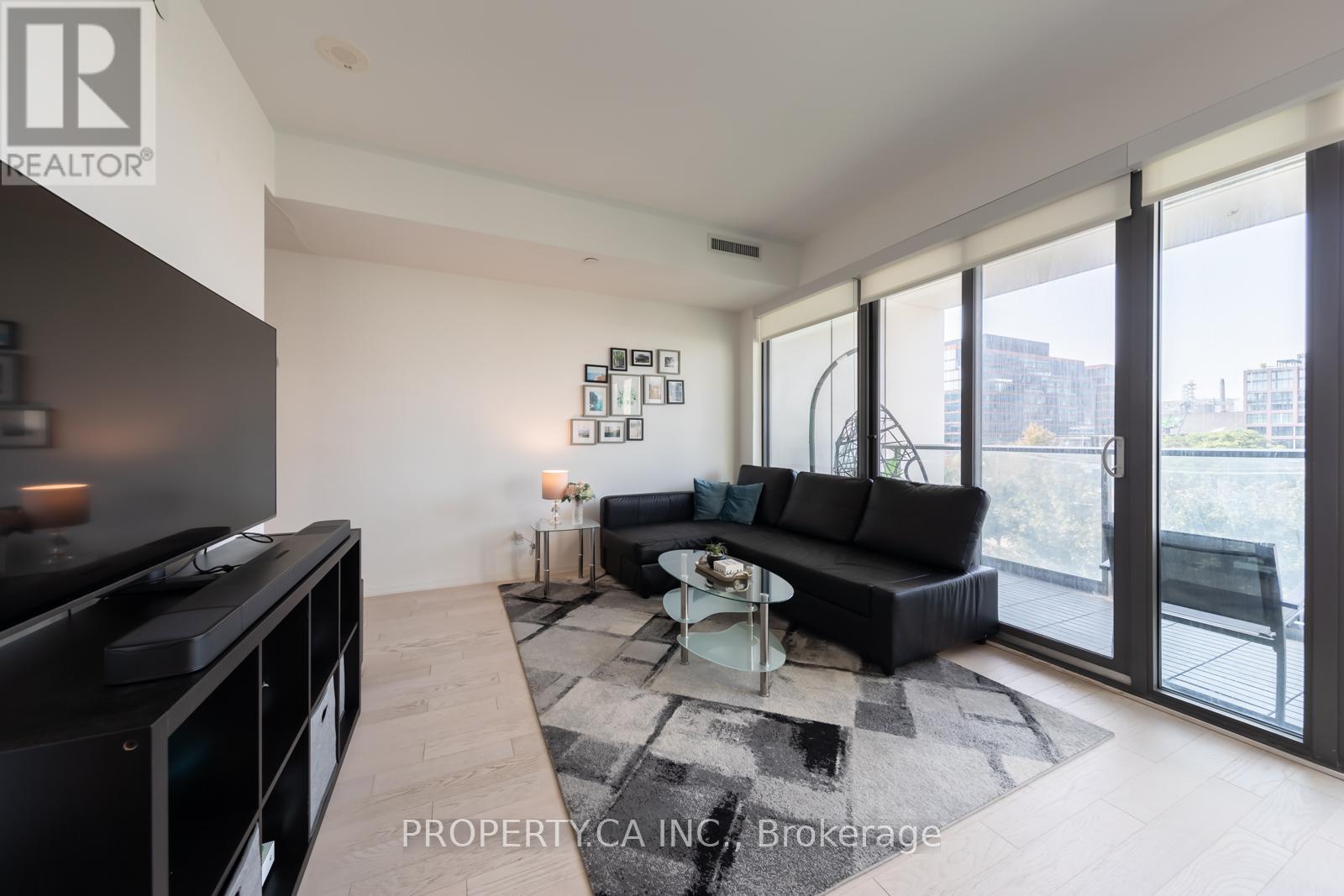 324 - 12 Bonnycastle Street, Toronto, Ontario  M5A 0C8 - Photo 4 - C12943712