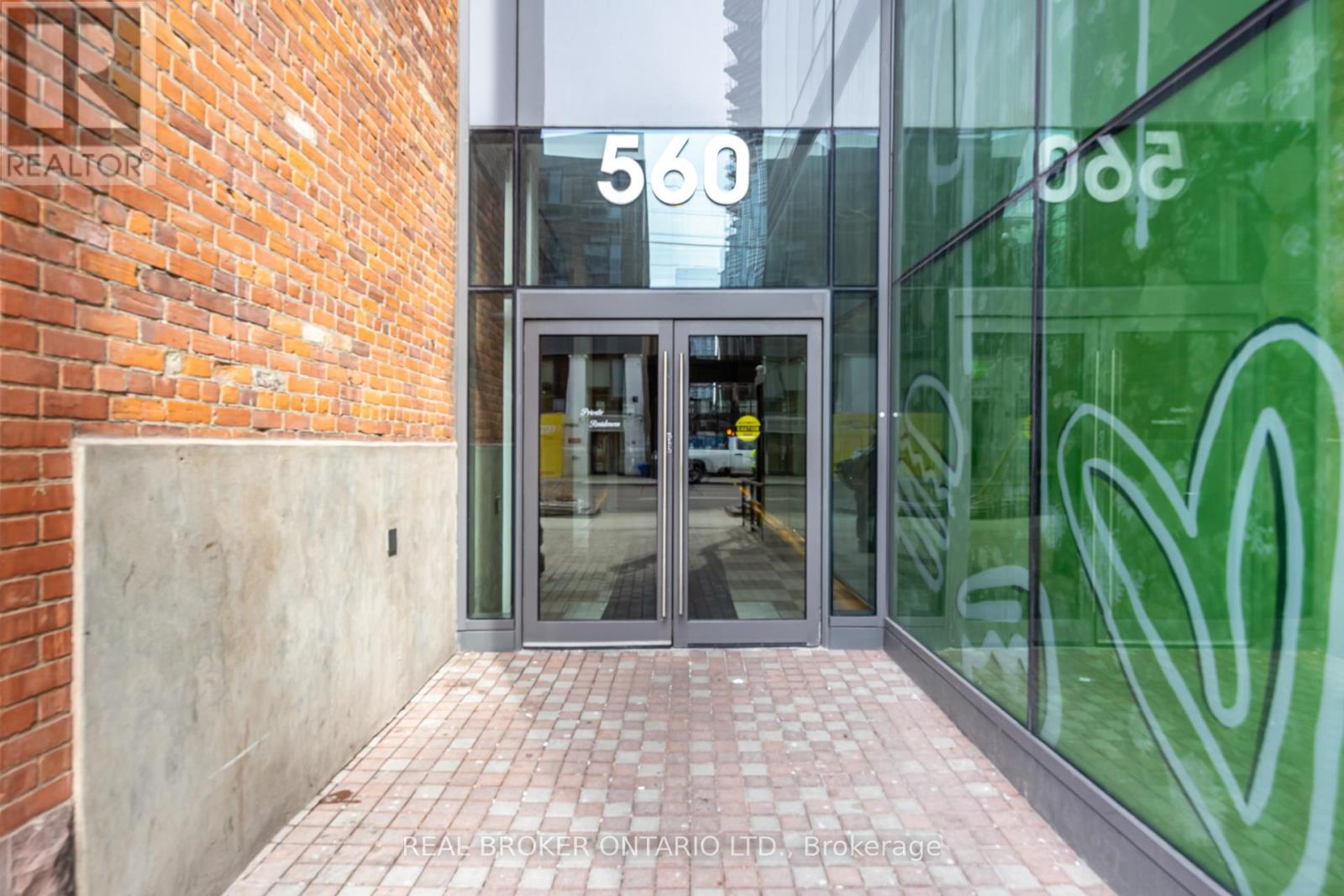 723 - 560 King Street W, Toronto, Ontario  M5V 0L5 - Photo 3 - C12943766