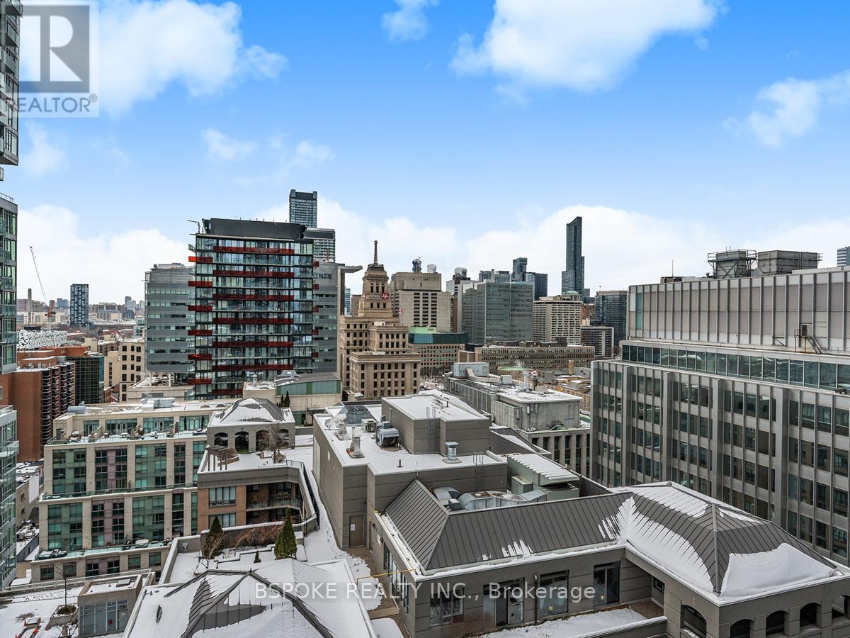 2104 - 126 Simcoe Street, Toronto, Ontario  M5H 4E6 - Photo 21 - C12943770