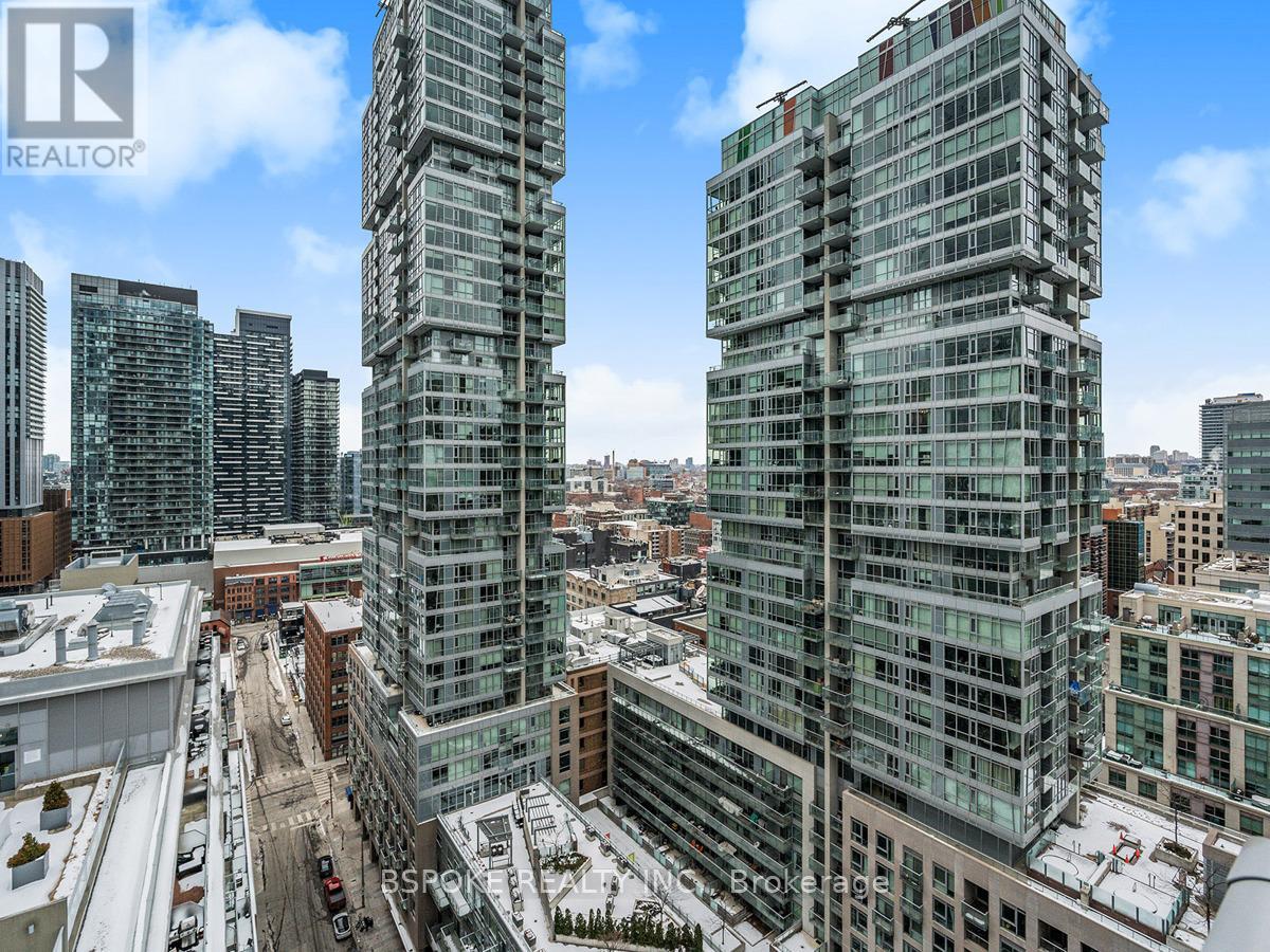 2104 - 126 Simcoe Street, Toronto, Ontario  M5H 4E6 - Photo 23 - C12943770