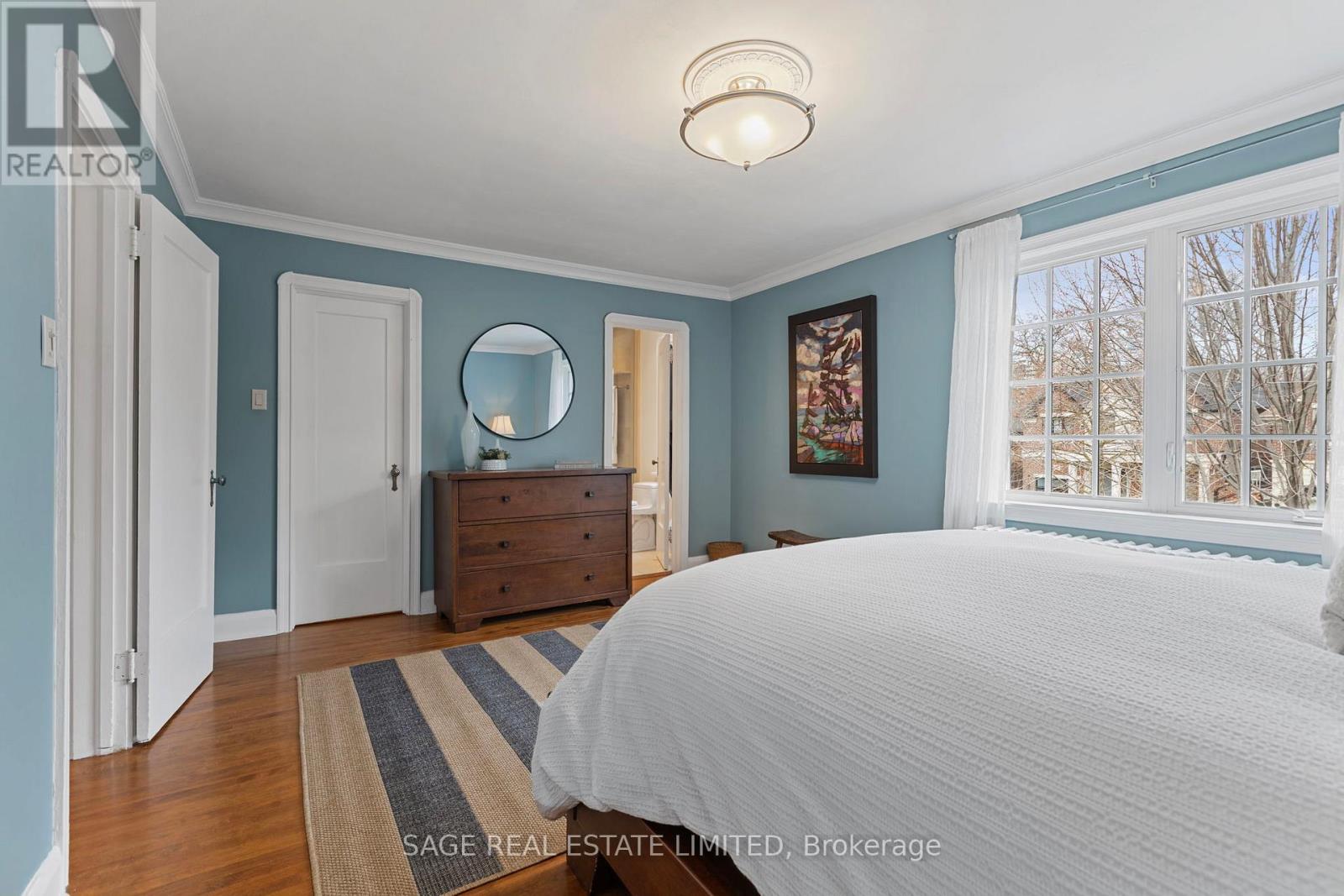 93 Ridge Hill Drive, Toronto, Ontario  M6C 2J7 - Photo 16 - C12943778