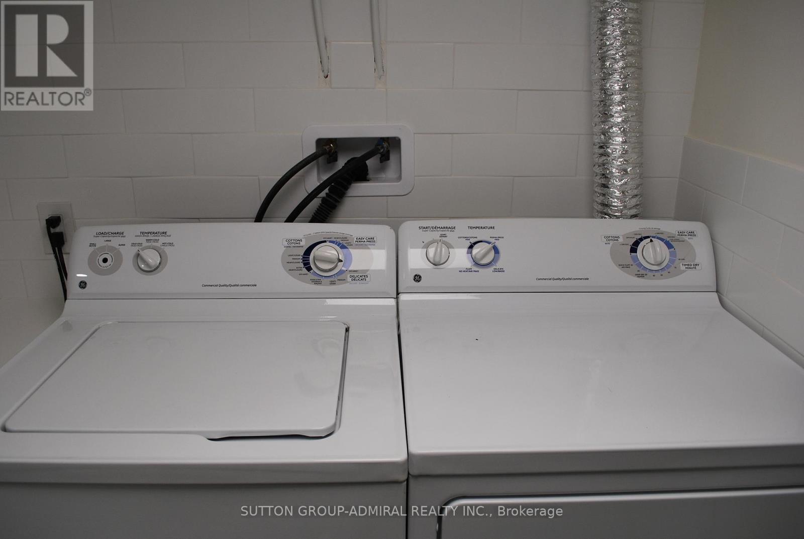 89 Rumsey Road, Toronto, Ontario  M4G 1P1 - Photo 29 - C12943806