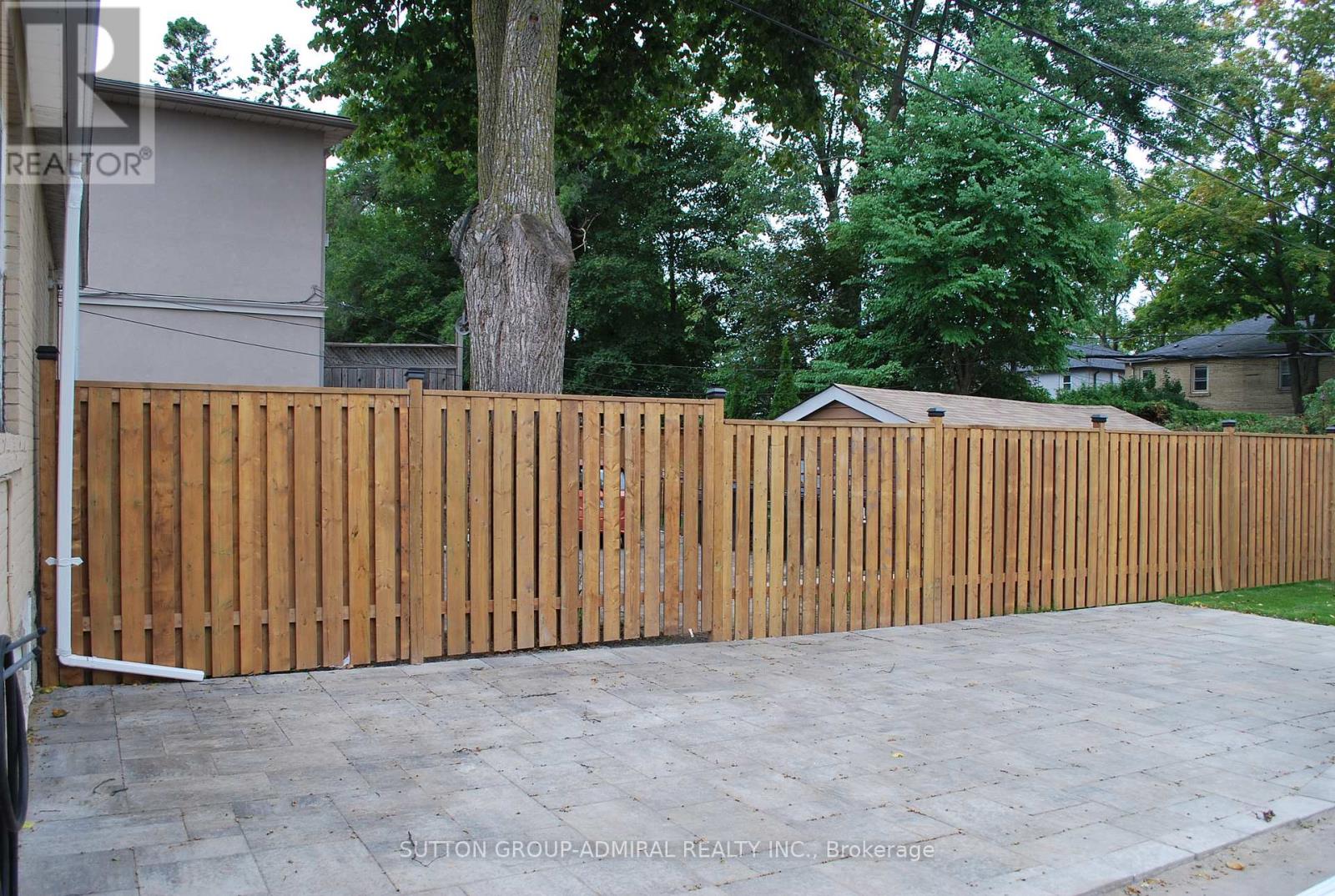 89 Rumsey Road, Toronto, Ontario  M4G 1P1 - Photo 32 - C12943806