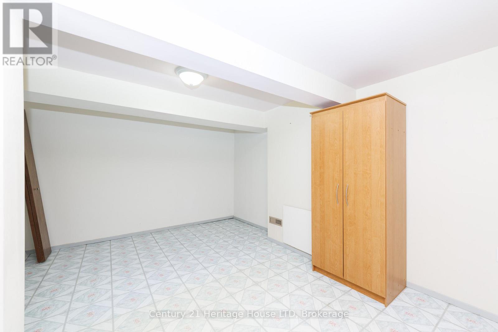 3859 Panama Court, Niagara Falls, Ontario  L2J 3Z8 - Photo 19 - X12943340