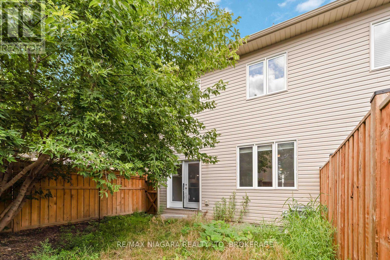 81 Grove Street, Welland, Ontario  L3B 4B3 - Photo 47 - X12943490