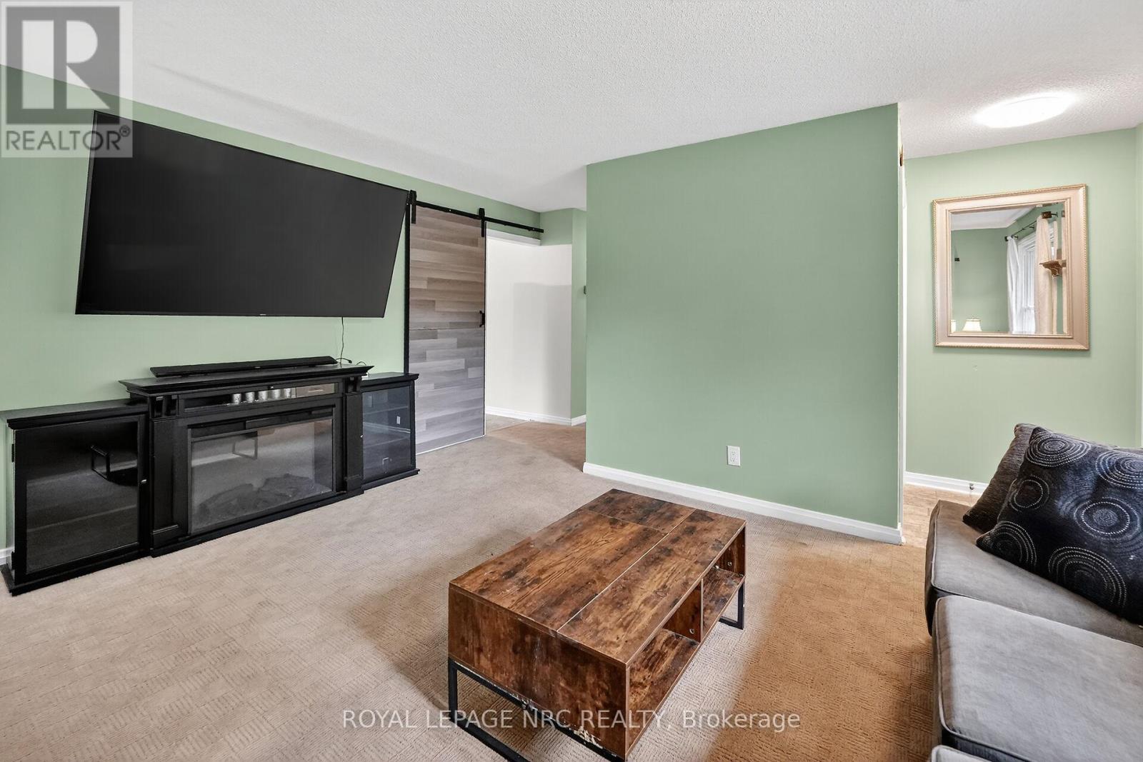 6556 Leawood Court, Niagara Falls, Ontario  L2G 7C4 - Photo 6 - X12943662