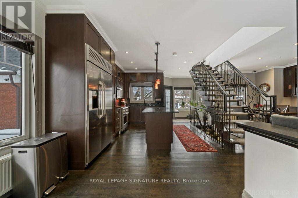 12 Willowhurst Crescent, Toronto, Ontario  M1R 3R6 - Photo 4 - E12943354