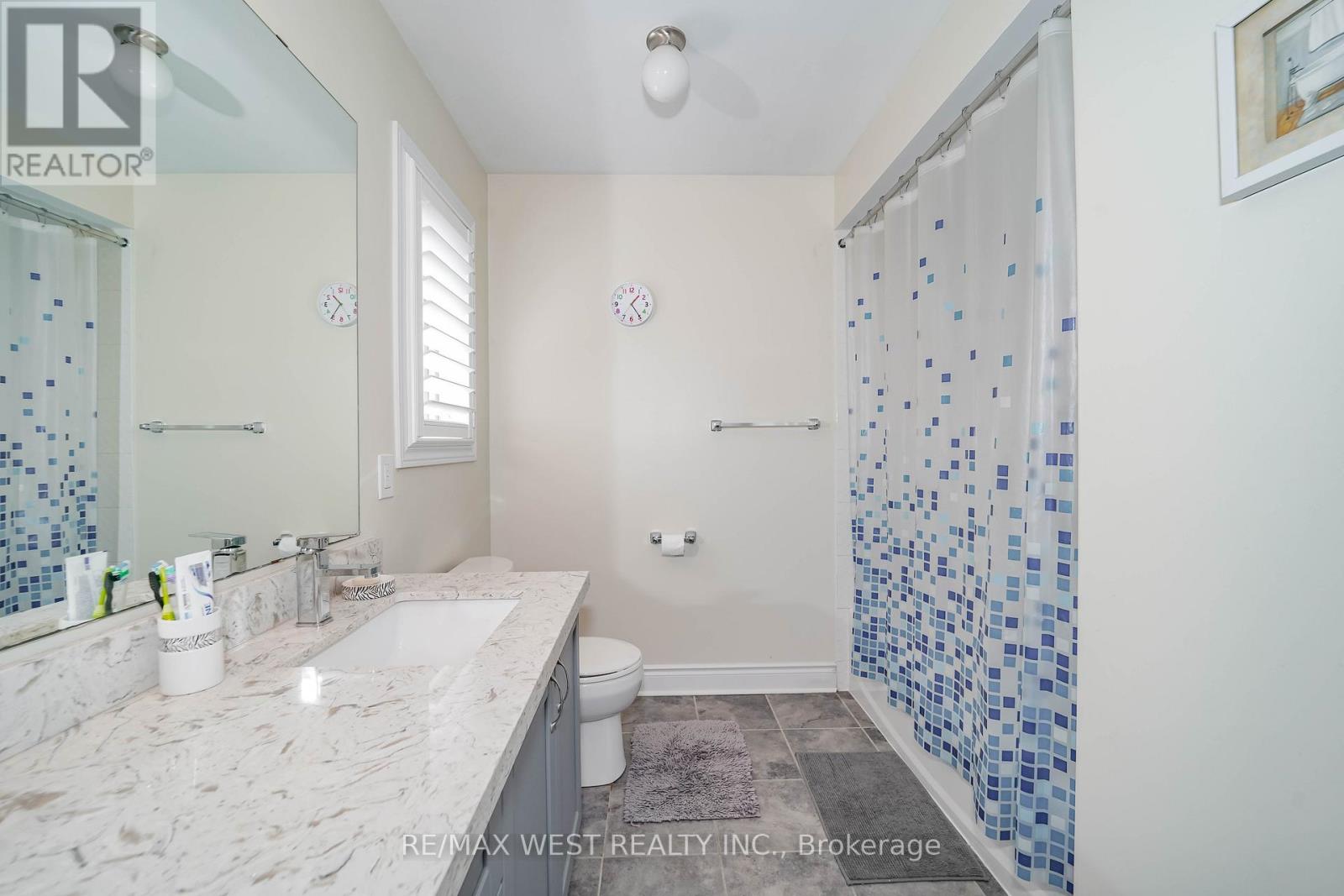 63 Sharplin Drive, Ajax, Ontario  L1Z 0P4 - Photo 11 - E12943554