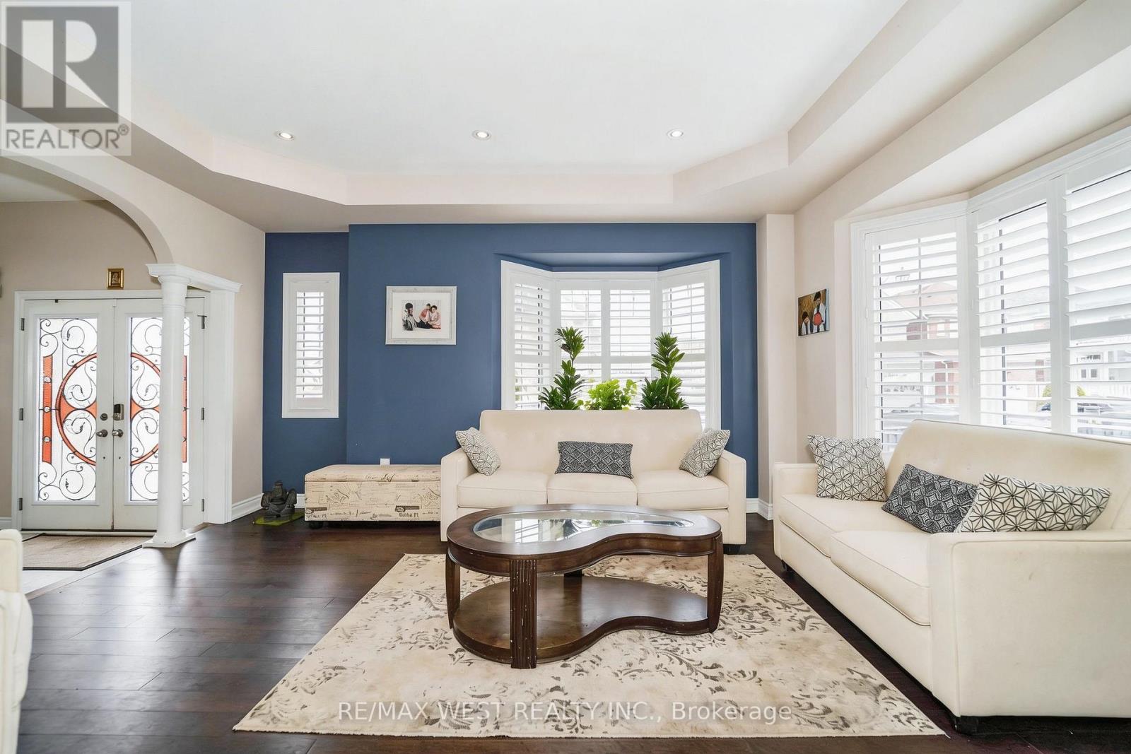 63 Sharplin Drive, Ajax, Ontario  L1Z 0P4 - Photo 3 - E12943554