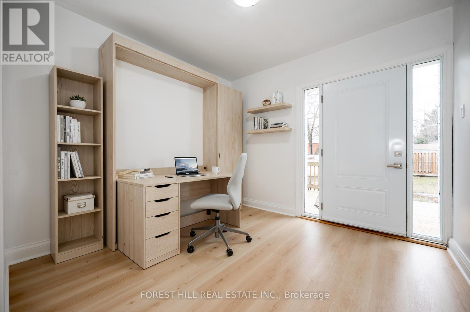 667 Pharmacy Avenue, Toronto, Ontario  M1L 3H7 - Photo 13 - E12943590