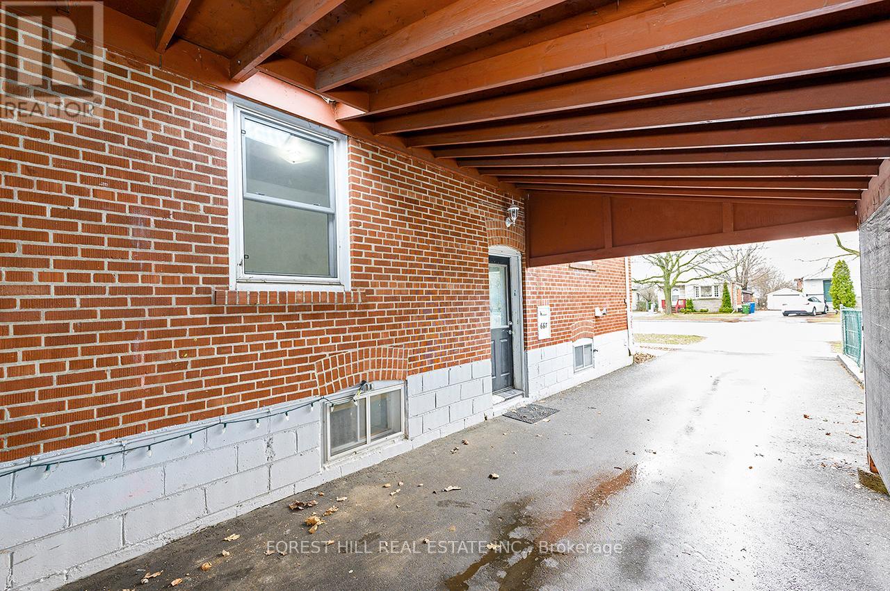 667 Pharmacy Avenue, Toronto, Ontario  M1L 3H7 - Photo 28 - E12943590