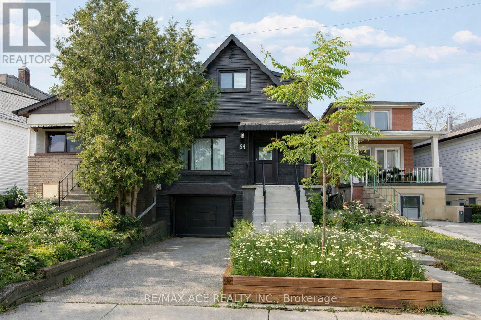 54 SOUTH WOODROW BOULEVARD, Toronto, Ontario