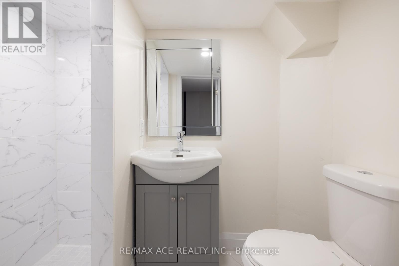 54 South Woodrow Boulevard, Toronto, Ontario  M1N 3L6 - Photo 19 - E12943688