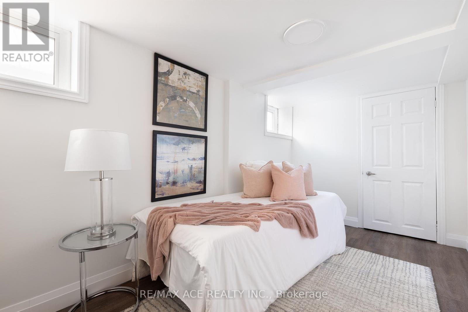 54 South Woodrow Boulevard, Toronto, Ontario  M1N 3L6 - Photo 35 - E12943688